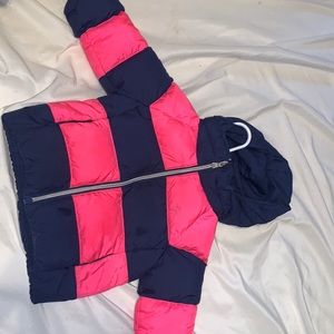 Winter coat 18m, doesn’t fit my daughter anymore!